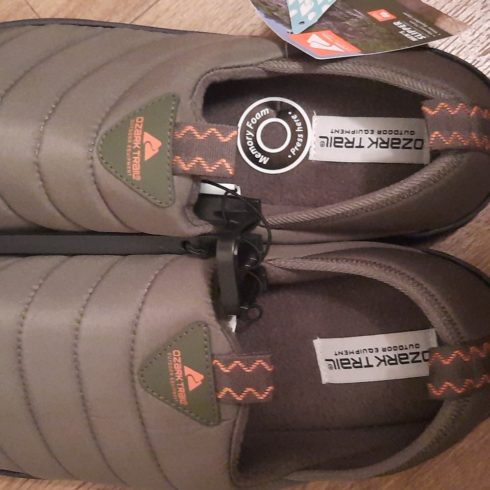Ozark Trail Hunter Green Slip-On Loafers for Men Water Repellent Outdoor Gear - Picture 6 of 6